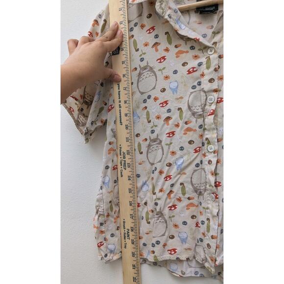 Studio Ghibli My Neighbor Totoro Butterflies Mushrooms Woven Button-Up Size L/G - Picture 9 of 10